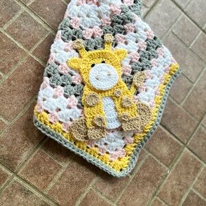 Crochet Giraffe Baby Blanket - Yellow, Pink, Gray